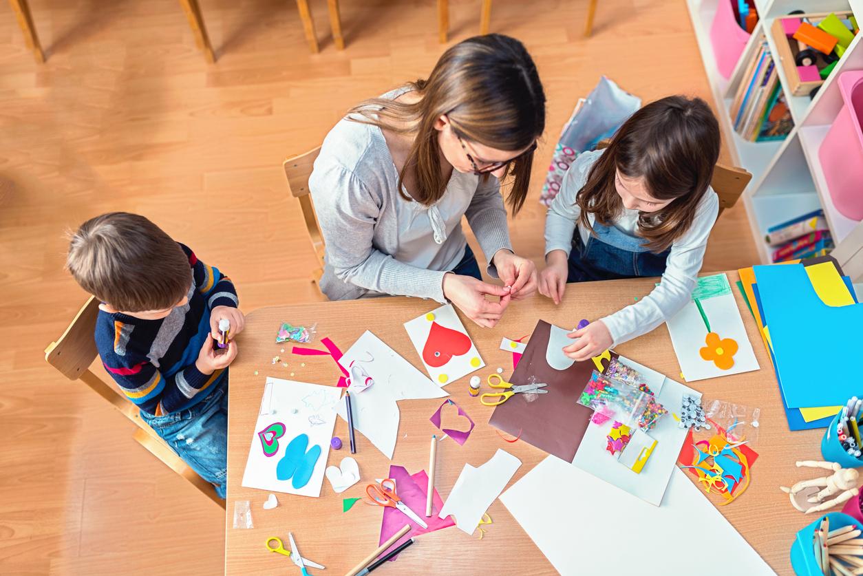 How to Keep Kids Entertained at Home During the Holidays